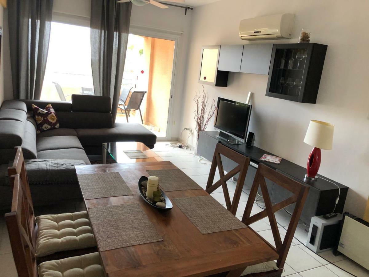 Schoenes 3 Zimmer Apartment, Meerblick, Pool, Freies Wlan Πέγεια Εξωτερικό φωτογραφία